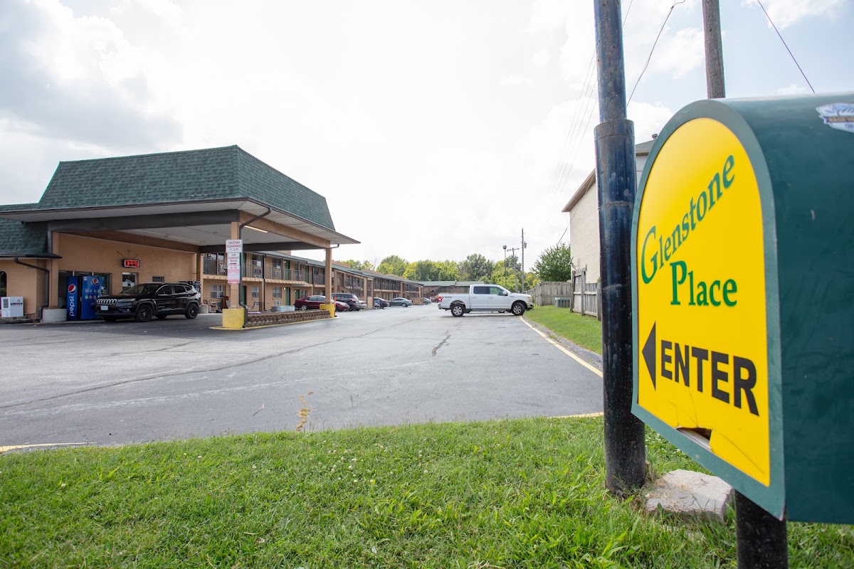 Glenstone Place: Extended Stay