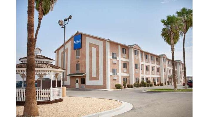 Baymont by Wyndham Yermo