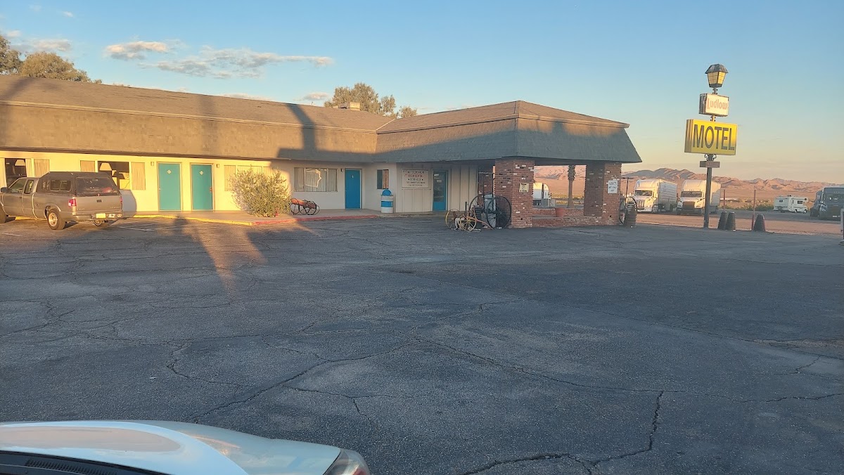 Ludlow Motel