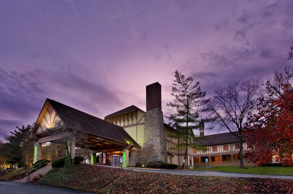Holiday Inn Saint Louis West at Six Flags by IHG