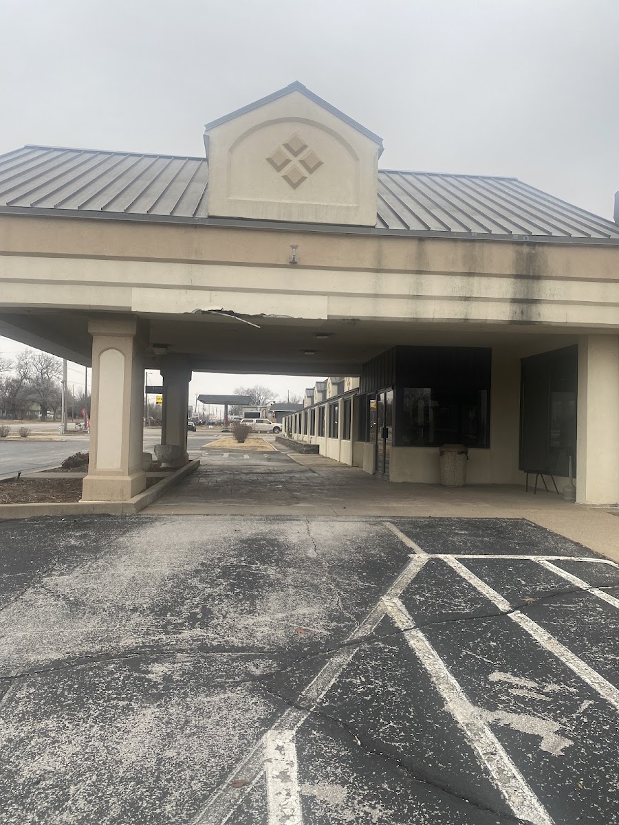 Days Inn by Wyndham Pittsburg KS