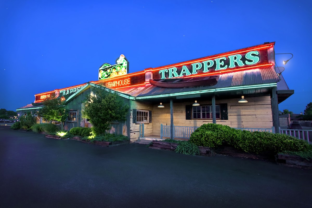 Trapper's Fishcamp & Grill