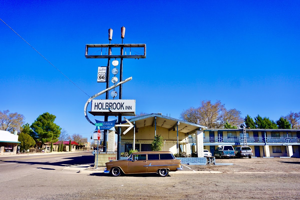 Holbrook Inn