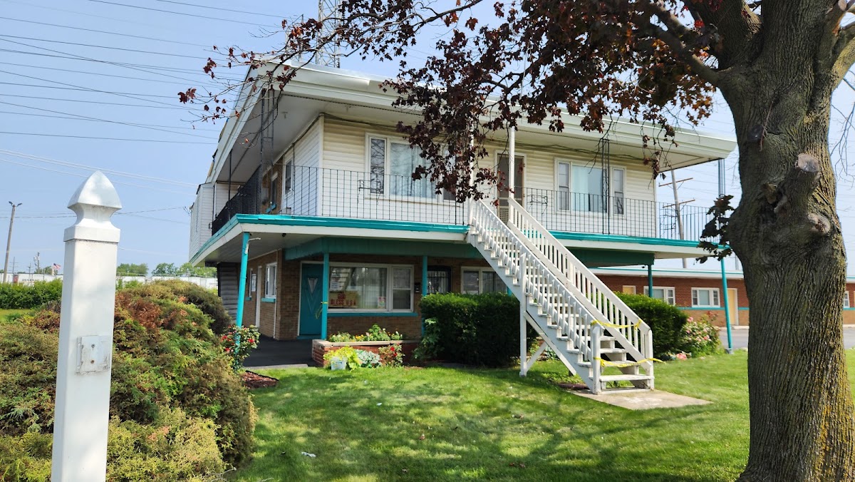 Skyline Motel
