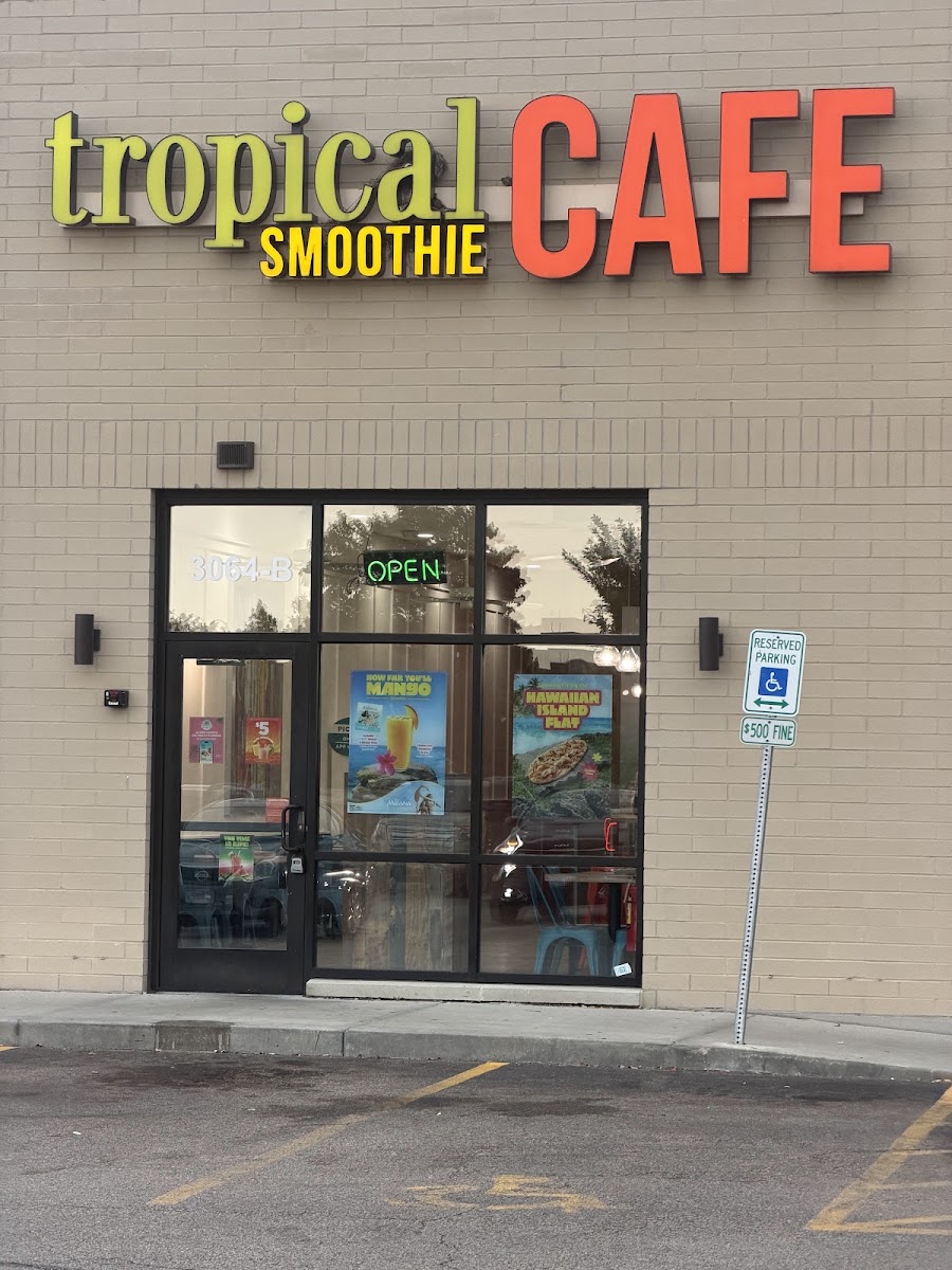 Tropical Smoothie Cafe