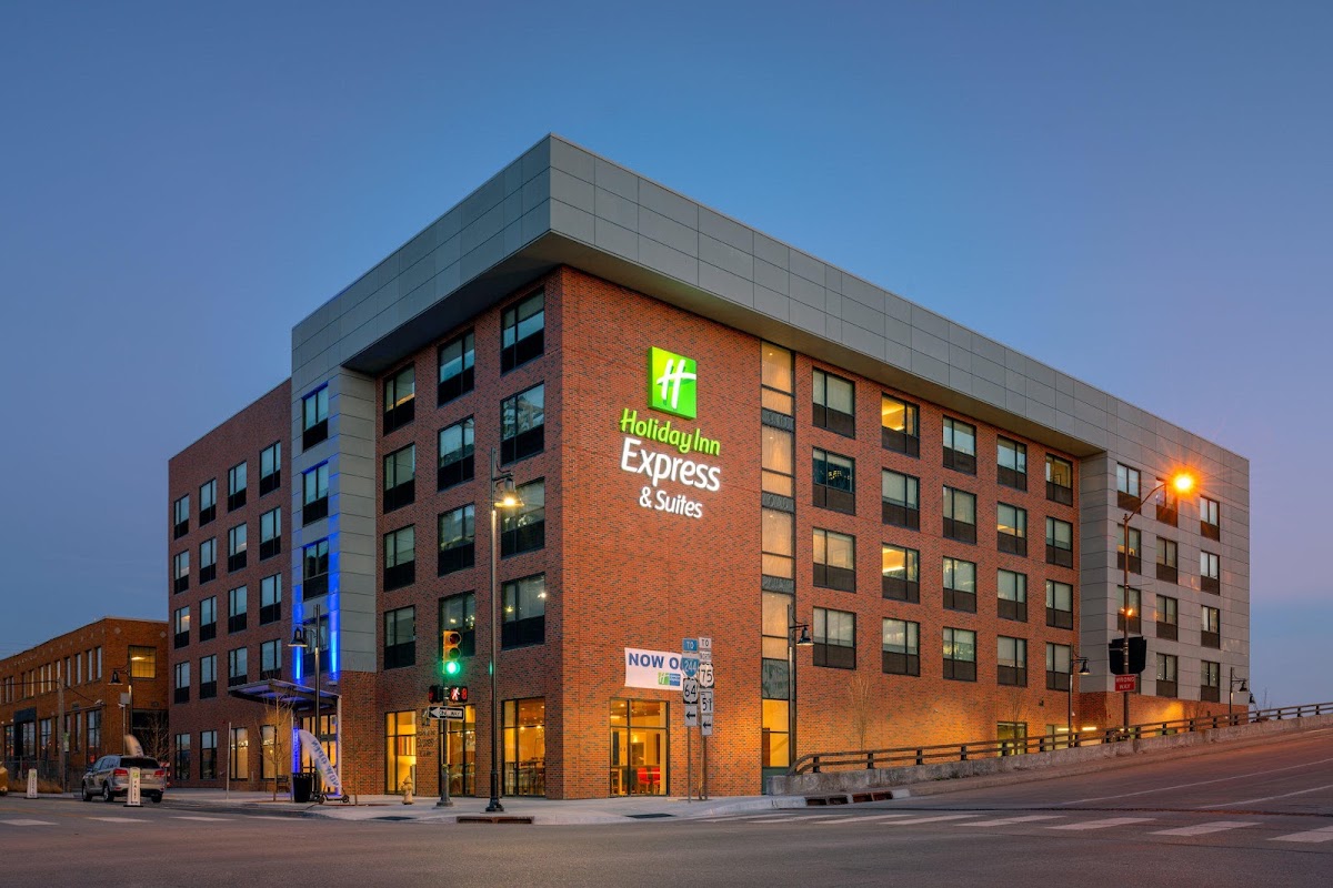 Holiday Inn Express & Suites Tulsa Downtown by IHG