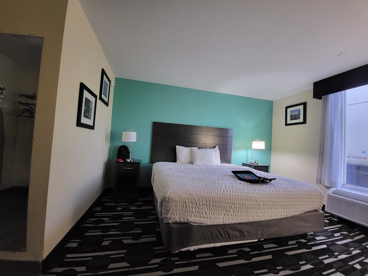 Days Inn by Wyndham Oklahoma City Bricktown