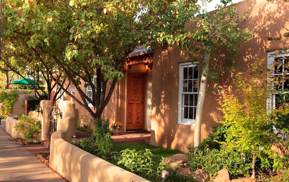 El Farolito Bed & Breakfast Inn