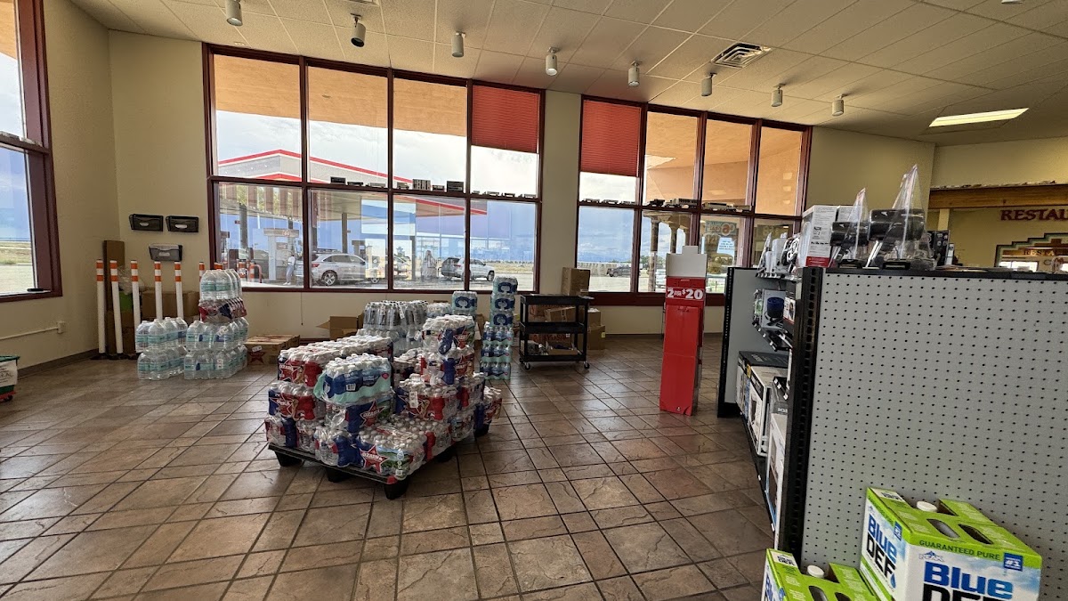 Russell's Truck & Travel Center