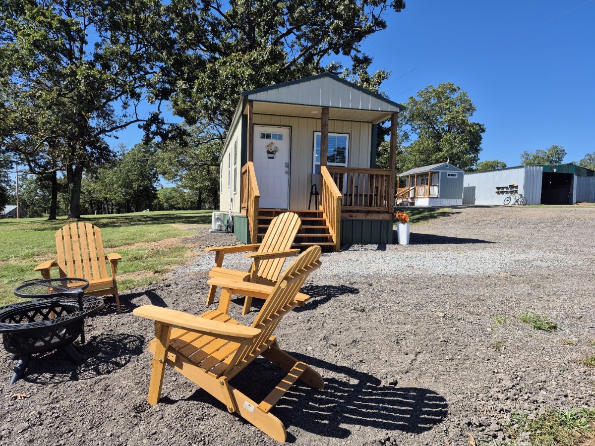 Redbud Tiny Home & RV Resort