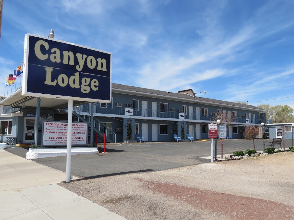 66 Canyon Lodge Motel