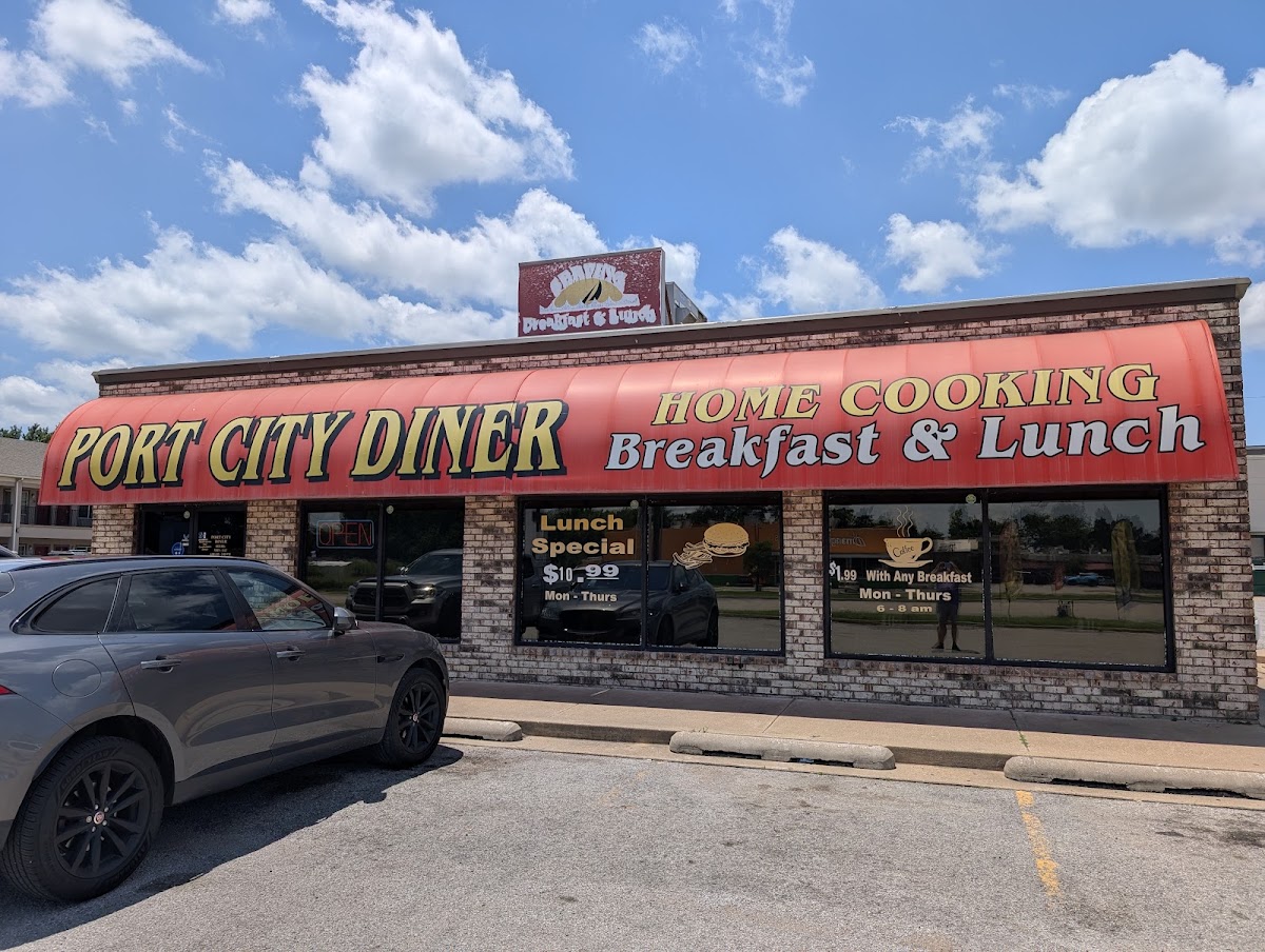 Port City Diner