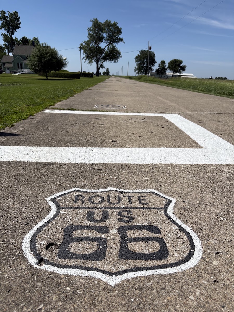 Turkey Tracks on Route 66