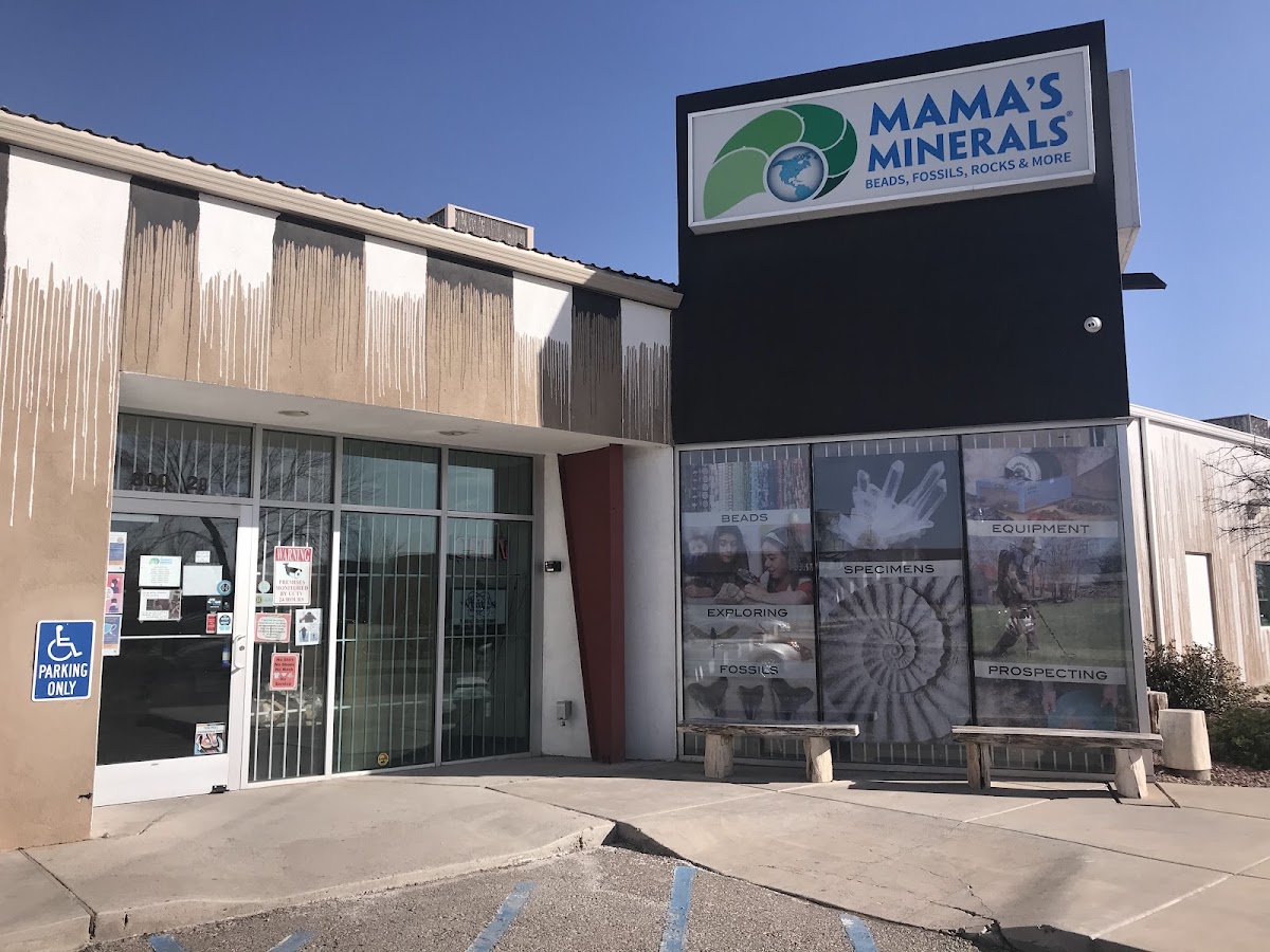 Mama's Minerals