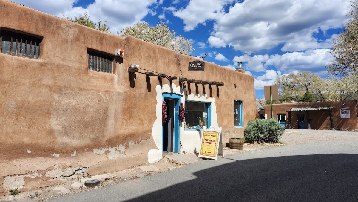 The Oldest House Indian Shop