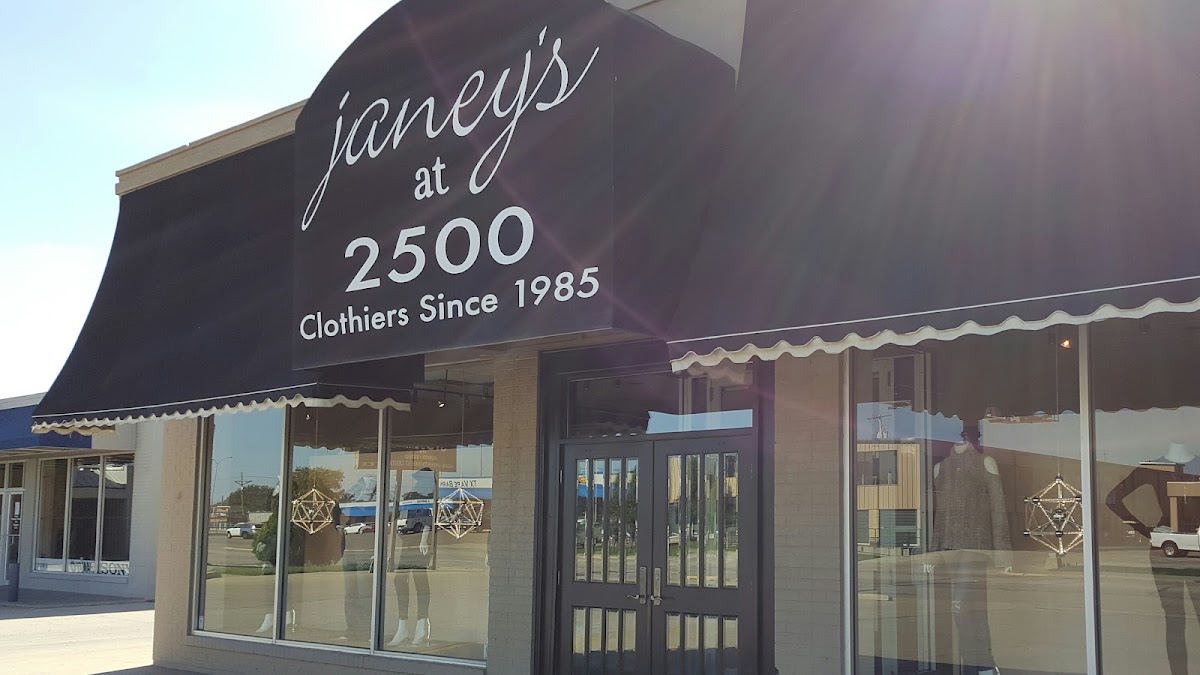 Janey's At 2500