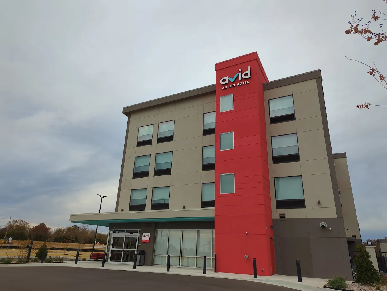 avid hotel Tulsa Hills, an IHG Hotel